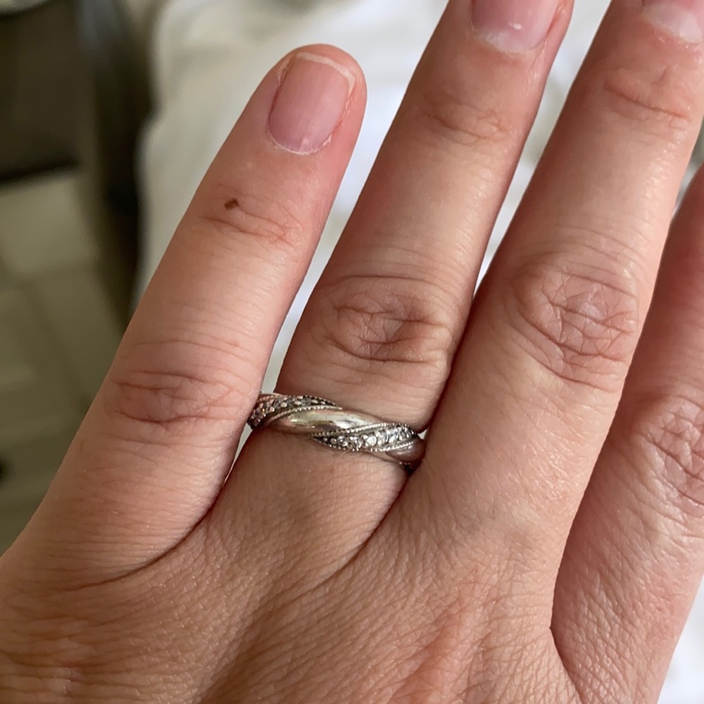 PANDORA Twist Ring